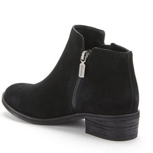Blondo Liam Waterproof Suede Double Zip Bootie (Women's, Black)